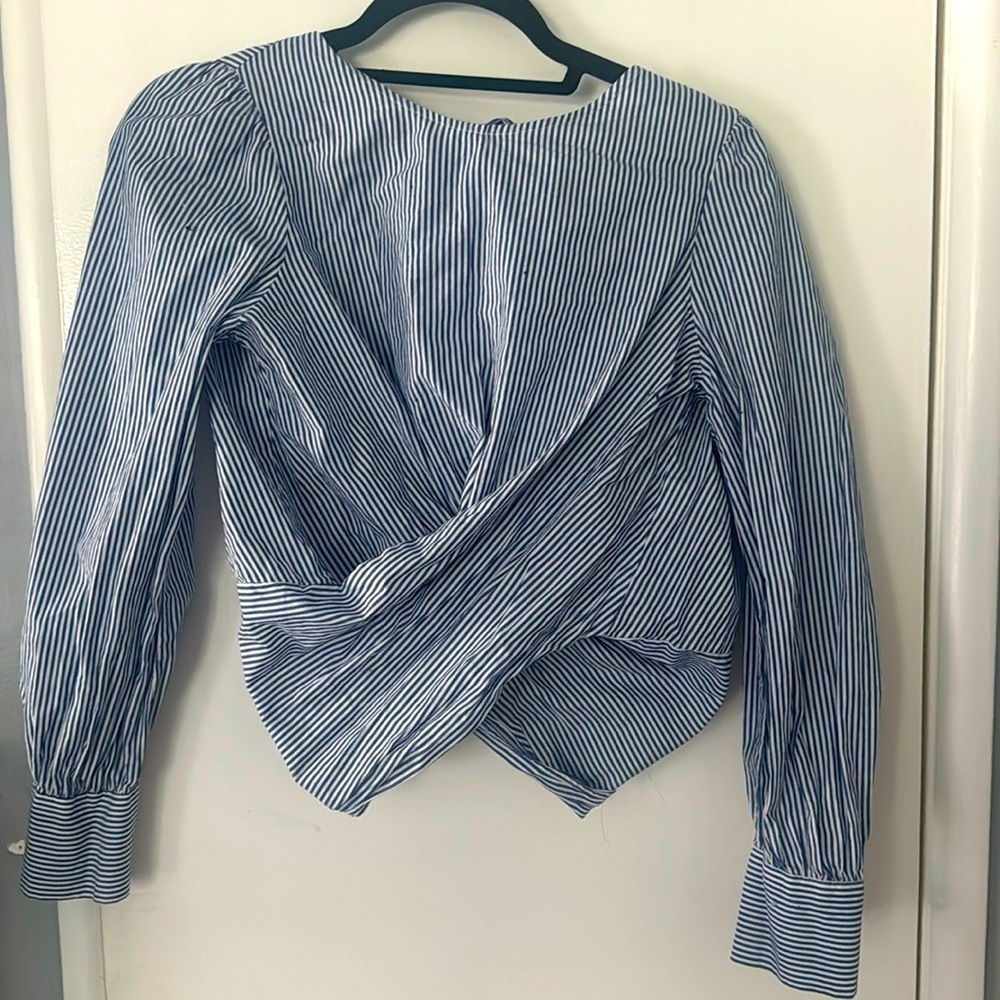 Zara open back adjustable crop top.